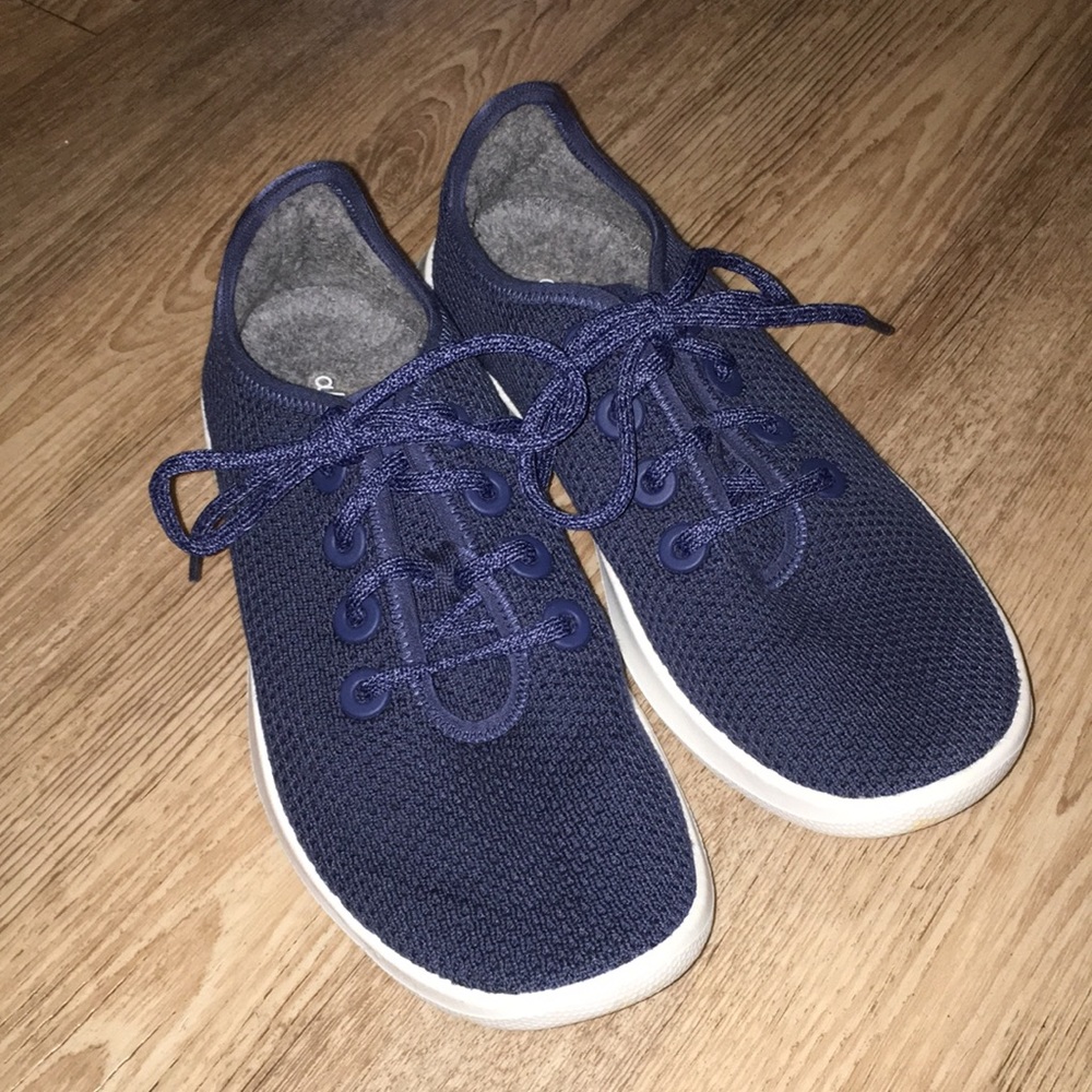Allbirds Tree Runners Women’s 7 Navy Blue